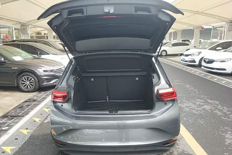 Used Volkswagen ID.3 2024 Intelligent Edition Trunk
