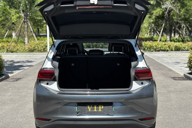 Used Volkswagen ID.3 2024 Outstanding Edition Trunk