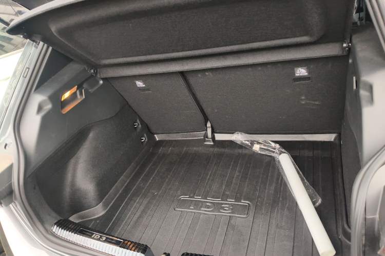 Used Volkswagen ID.3 2024 Outstanding Edition Trunk