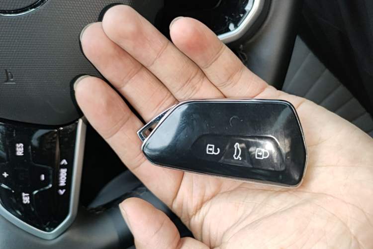 Used Volkswagen ID.3 2024 Outstanding Edition Vehicle Key