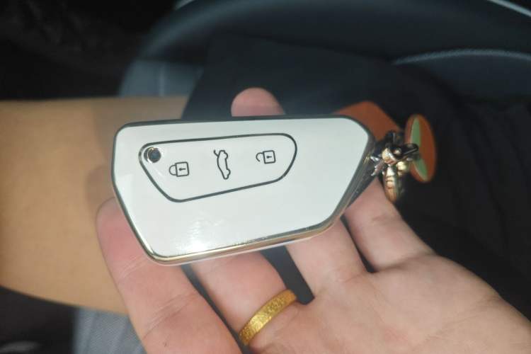 Used Volkswagen ID.3 2024 Outstanding Edition Vehicle Key