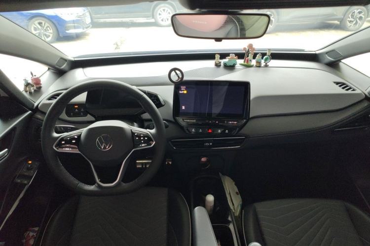 Used Volkswagen ID.3 2024 Outstanding Edition Center Console