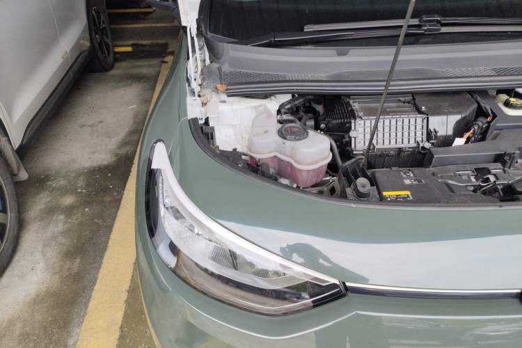 Used Volkswagen ID.3 2024 Outstanding Edition Engine Bay Right