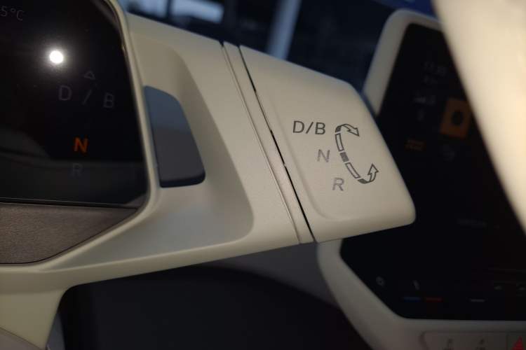 Used Volkswagen ID.3 2024 Outstanding Edition Gear Lever