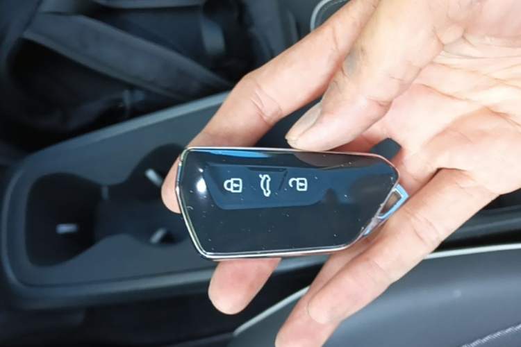 Used Volkswagen ID.3 2024 Outstanding Edition Vehicle Key