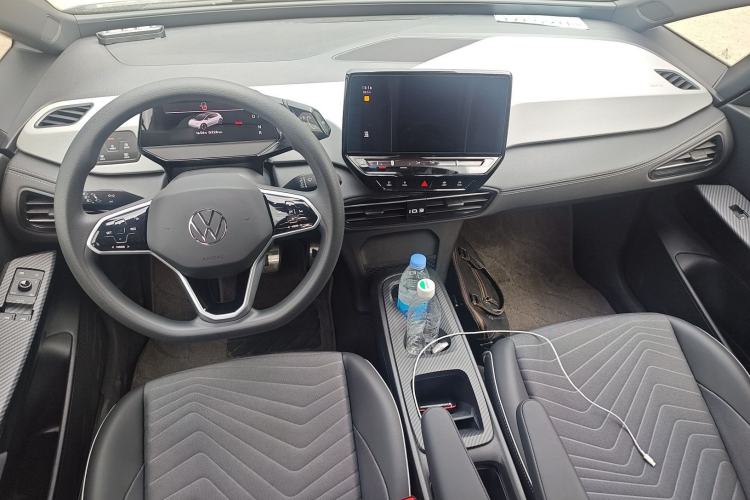 Used Volkswagen ID.3 2024 Pure & Smart Edition Center Console