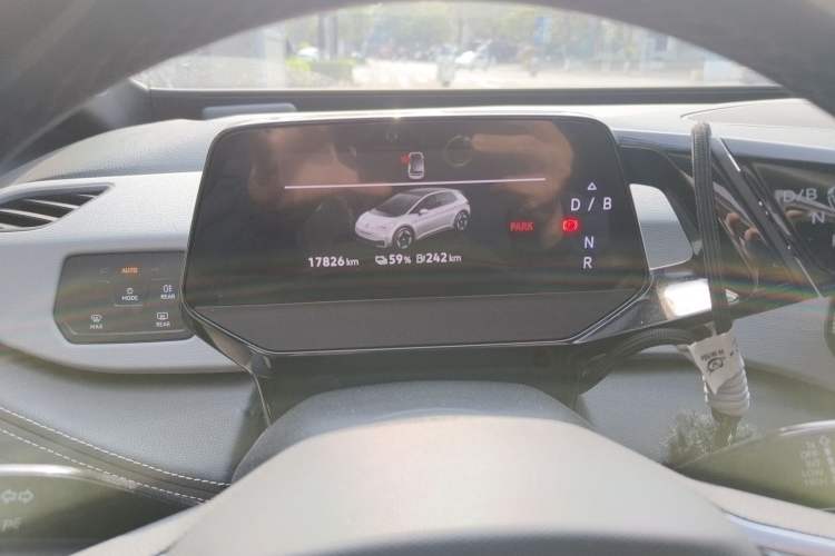 Used Volkswagen ID.3 2024 Outstanding Edition Instrument Cluster