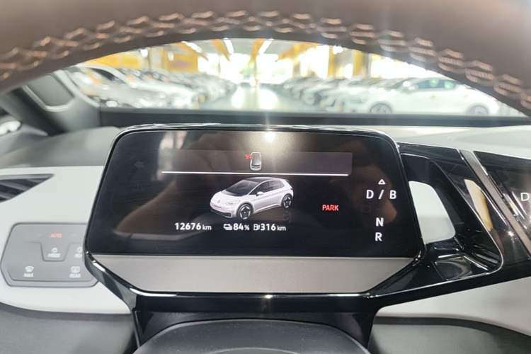 Used Volkswagen ID.3 2024 Outstanding Edition Instrument Cluster