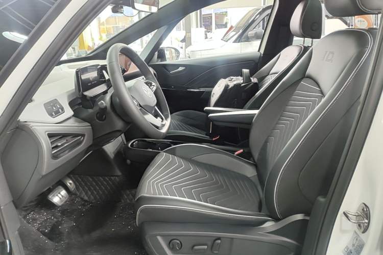 Used Volkswagen ID.3 2024 Outstanding Edition Left Front Seat