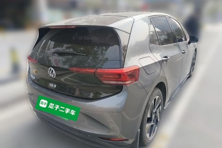Used Volkswagen ID.3 2024 Outstanding Edition Rear Right 45 Deg