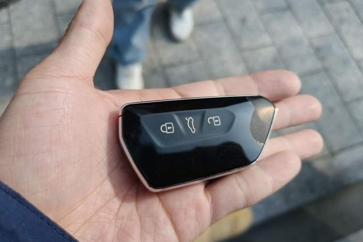 Used Volkswagen ID.3 2024 Outstanding Edition Vehicle Key