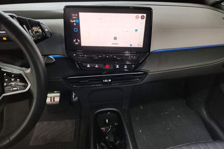 Used Volkswagen ID.3 2024 Intelligent Edition Audio And AC Panel