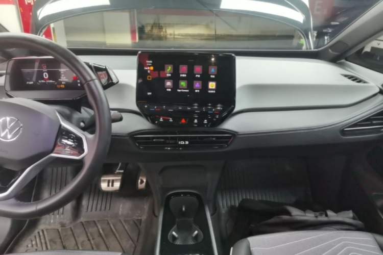 Used Volkswagen ID.3 2024 Outstanding Edition Audio And AC Panel