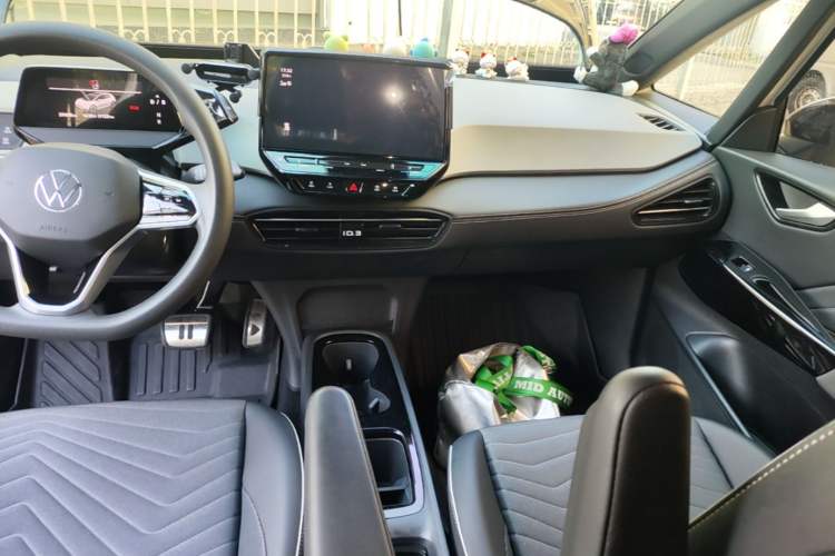 Used Volkswagen ID.3 2024 Pure & Smart Edition Audio And AC Panel