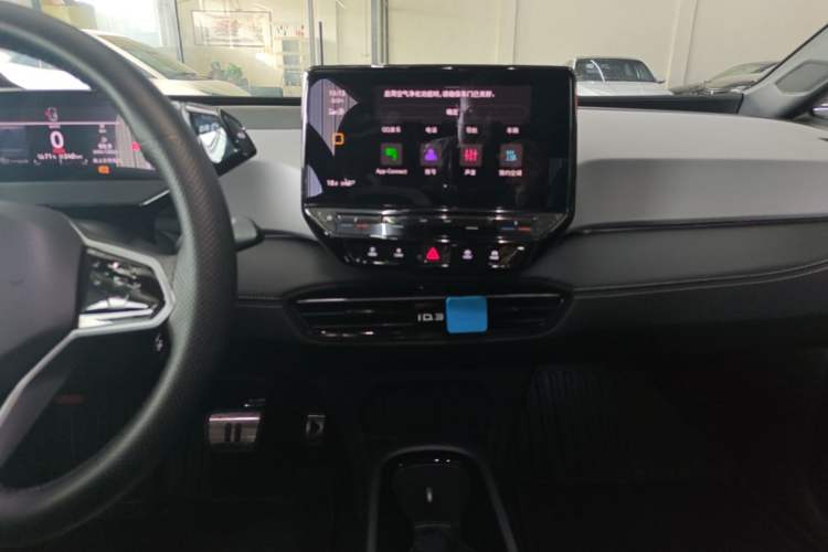 Used Volkswagen ID.3 2024 Pure & Smart Edition Audio And AC Panel