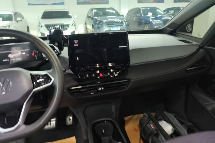 Used Volkswagen ID.3 2024 Outstanding Edition Audio And AC Panel