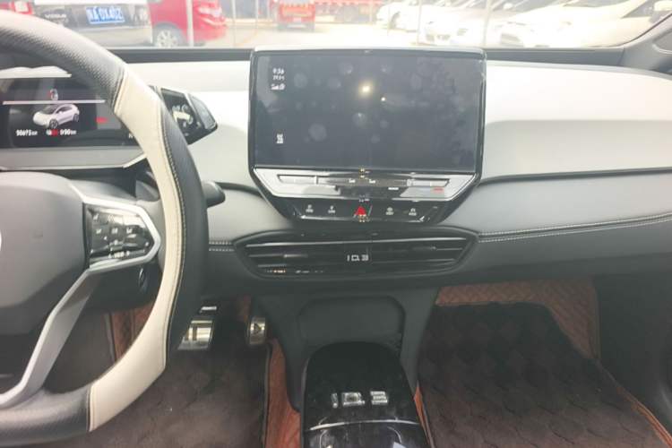 Used Volkswagen ID.3 2024 Outstanding Edition Audio And AC Panel
