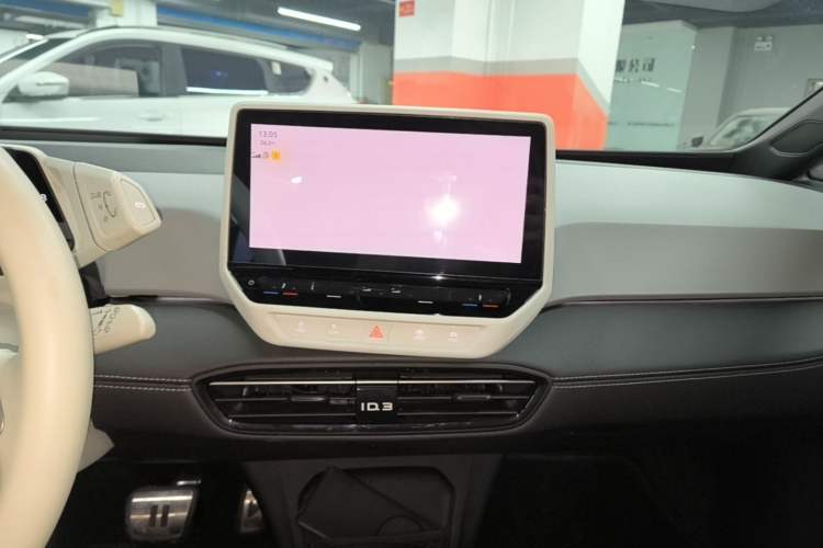 Used Volkswagen ID.3 2024 Outstanding Edition Audio And AC Panel