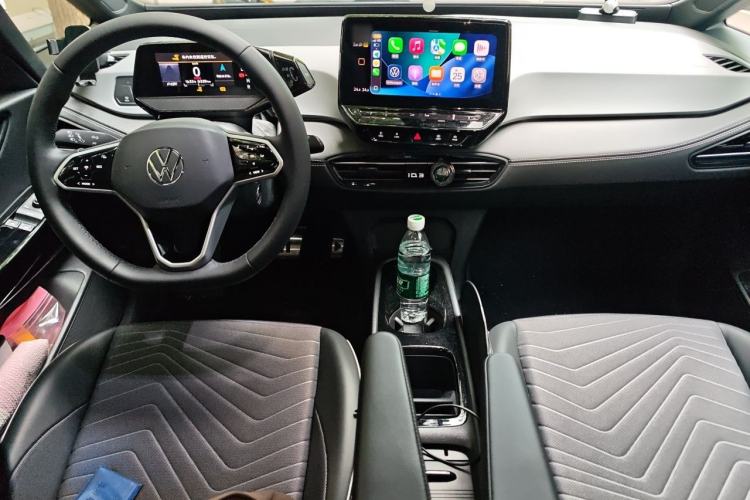Used Volkswagen ID.3 2024 Outstanding Edition Center Console