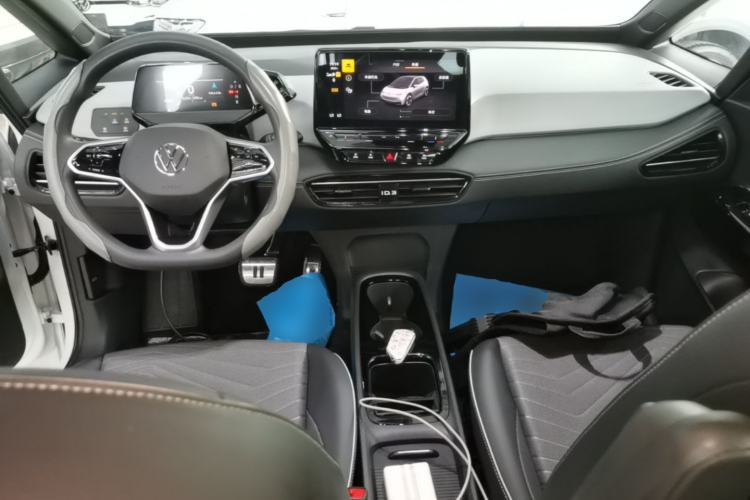 Used Volkswagen ID.3 2024 Pure & Smart Edition Center Console