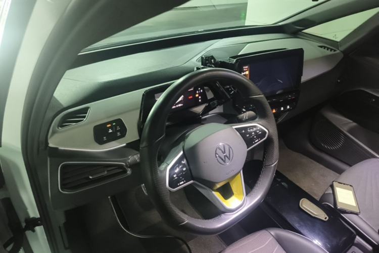 Used Volkswagen ID.3 2024 Pure & Smart Edition Center Console