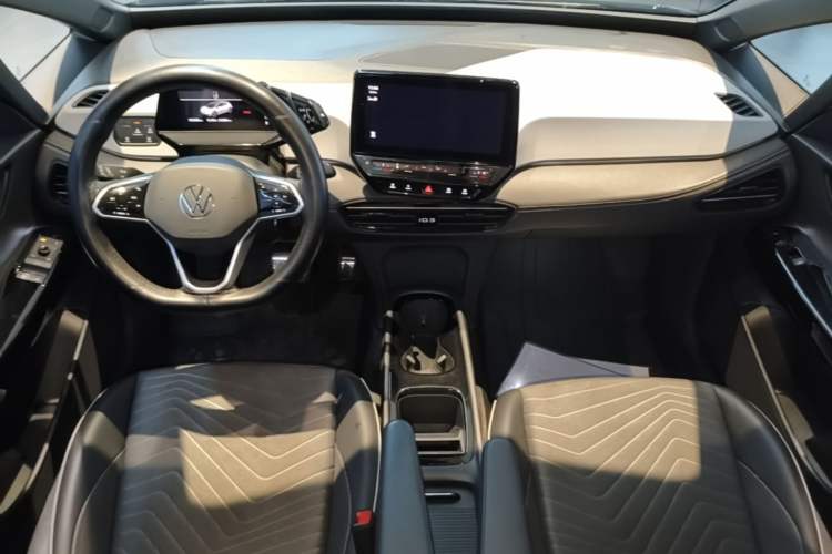 Used Volkswagen ID.3 2024 Outstanding Edition Center Console