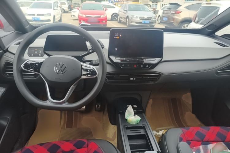 Used Volkswagen ID.3 2024 Pure & Smart Edition Center Console