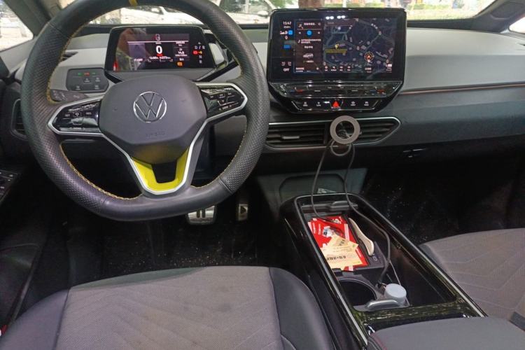 Used Volkswagen ID.3 2024 Outstanding Edition Center Console