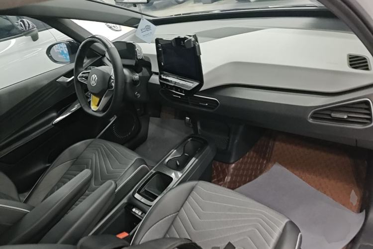 Used Volkswagen ID.3 2024 Pure & Smart Edition Center Console