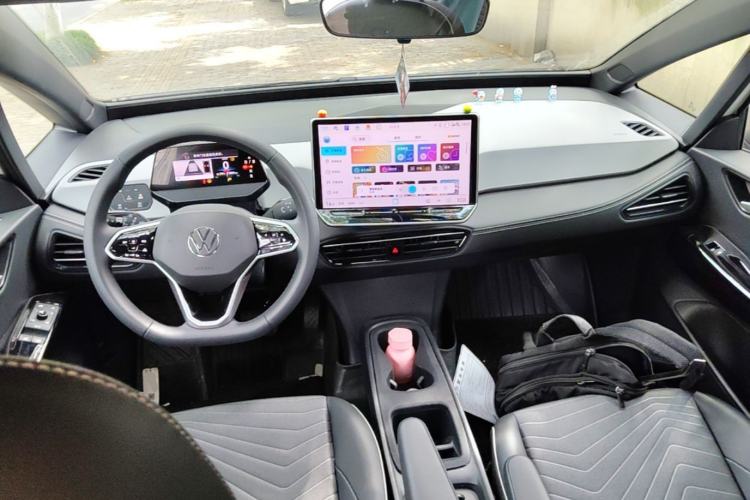 Used Volkswagen ID.3 2024 Outstanding Edition Center Console