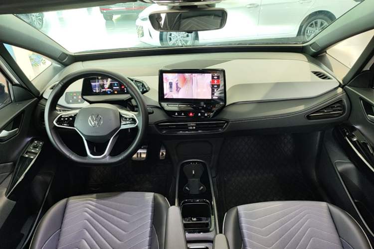 Used Volkswagen ID.3 2024 Pure & Smart Edition Center Console