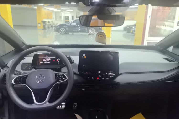 Used Volkswagen ID.3 2024 Pure & Smart Edition Center Console