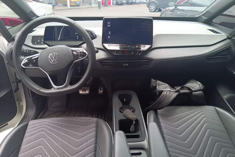Used Volkswagen ID.3 2024 Outstanding Edition Center Console