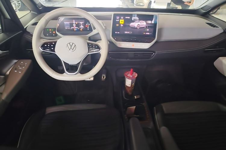 Used Volkswagen ID.3 2024 Outstanding Edition Center Console