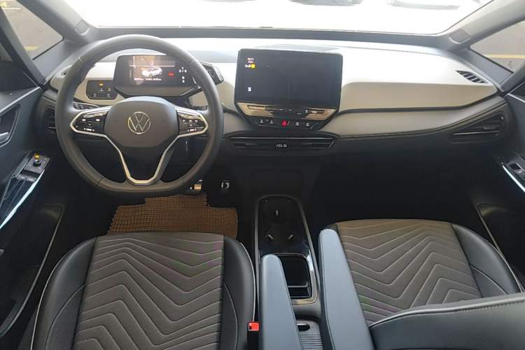 Used Volkswagen ID.3 2024 Outstanding Edition Center Console