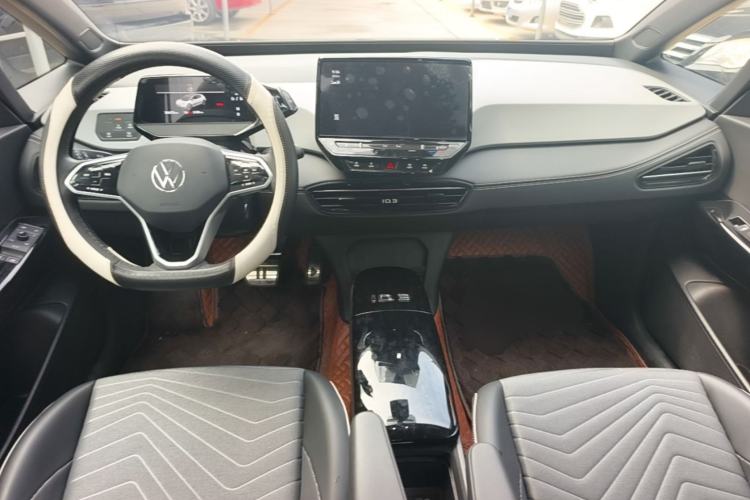 Used Volkswagen ID.3 2024 Outstanding Edition Center Console