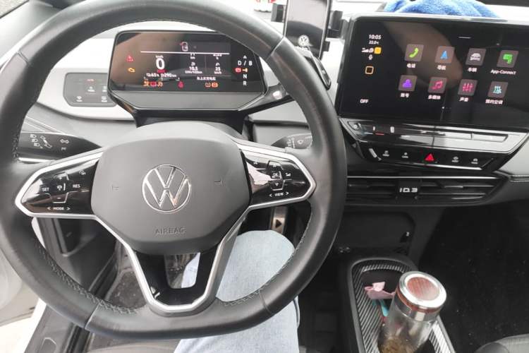 Used Volkswagen ID.3 2024 Outstanding Edition Center Console