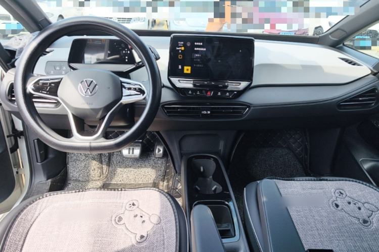 Used Volkswagen ID.3 2024 Pure & Smart Edition Center Console