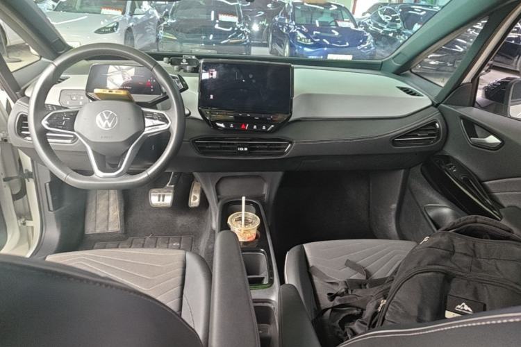 Used Volkswagen ID.3 2024 Outstanding Edition Center Console