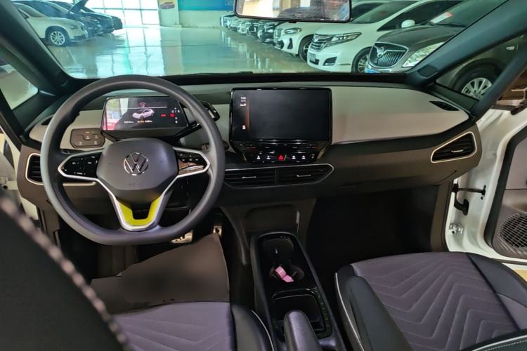 Used Volkswagen ID.3 2024 Pure & Smart Edition Center Console
