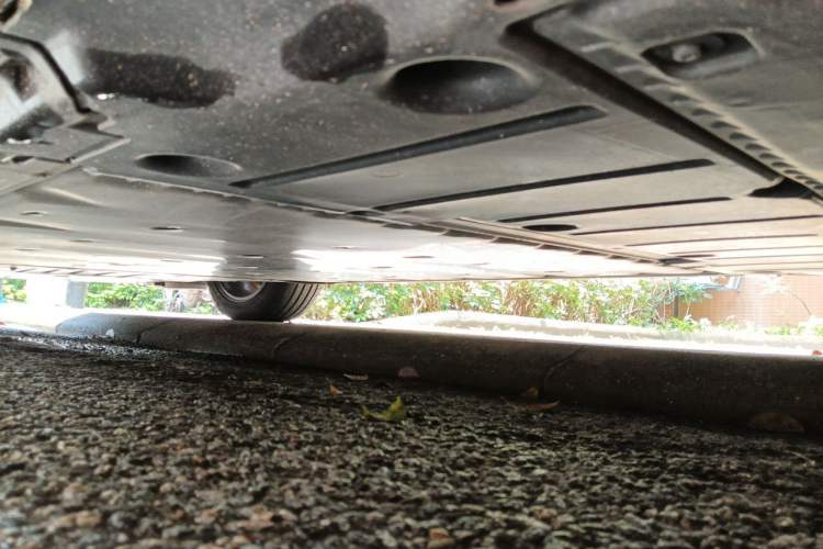 Used Volkswagen ID.3 2024 Outstanding Edition Chassis Rear Left