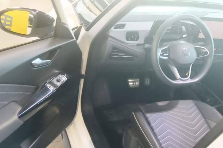 Used Volkswagen ID.3 2024 Pure & Smart Edition Driver Seat