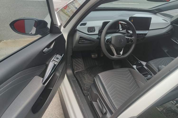 Used Volkswagen ID.3 2024 Pure & Smart Edition Driver Seat