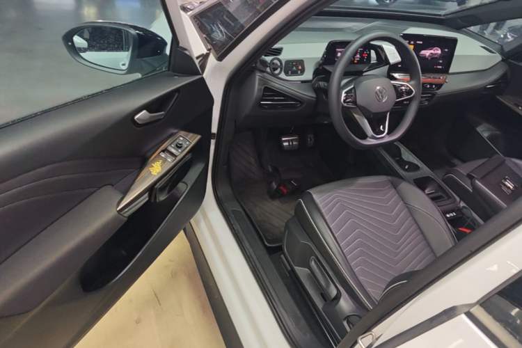 Used Volkswagen ID.3 2024 Pure & Smart Edition Driver Seat