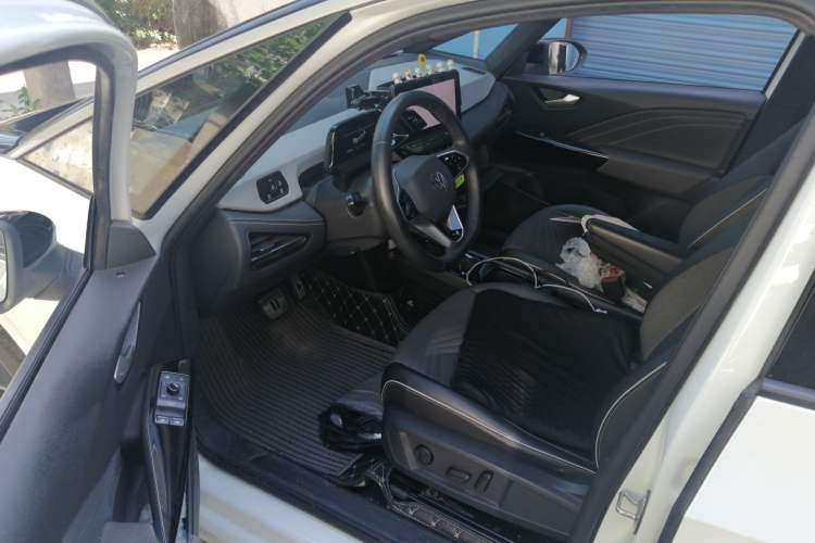 Used Volkswagen ID.3 2024 Outstanding Edition Driver Seat