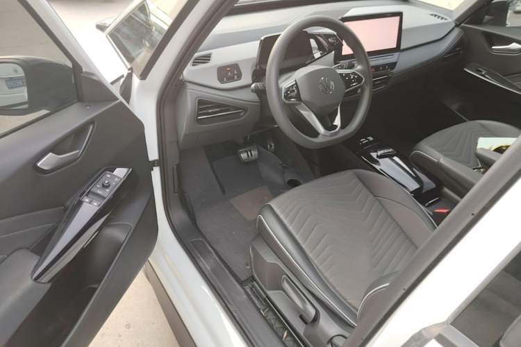 Used Volkswagen ID.3 2024 Pure & Smart Edition Driver Seat