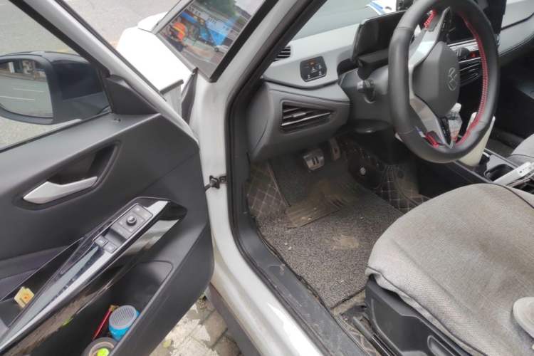 Used Volkswagen ID.3 2024 Pure & Smart Edition Driver Seat