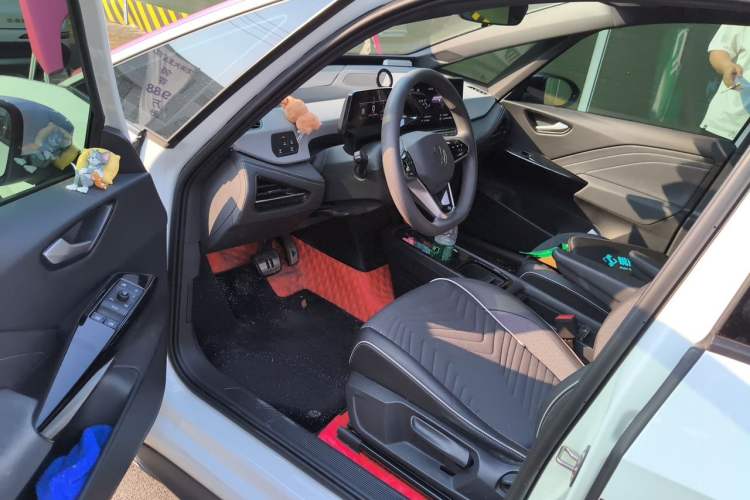 Used Volkswagen ID.3 2024 Pure & Smart Edition Driver Seat