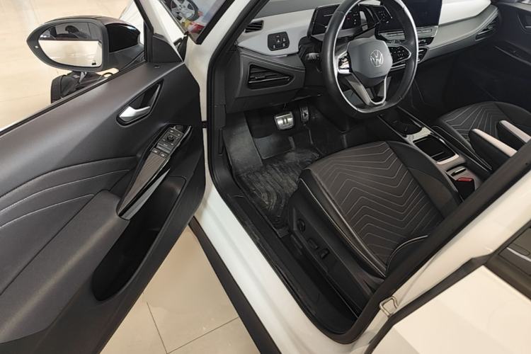 Used Volkswagen ID.3 2024 Outstanding Edition Driver Seat
