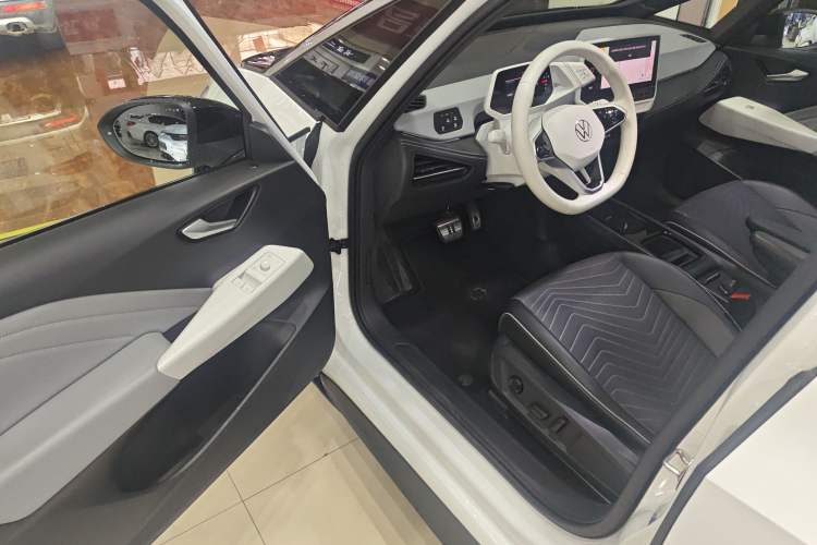 Used Volkswagen ID.3 2024 Outstanding Edition Driver Seat